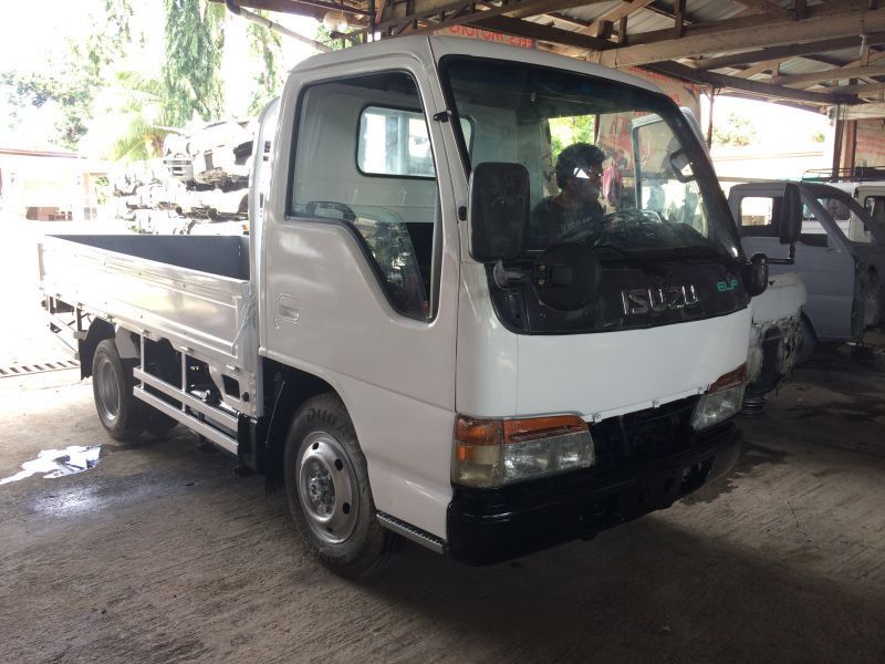 Isuzu elf 4wd