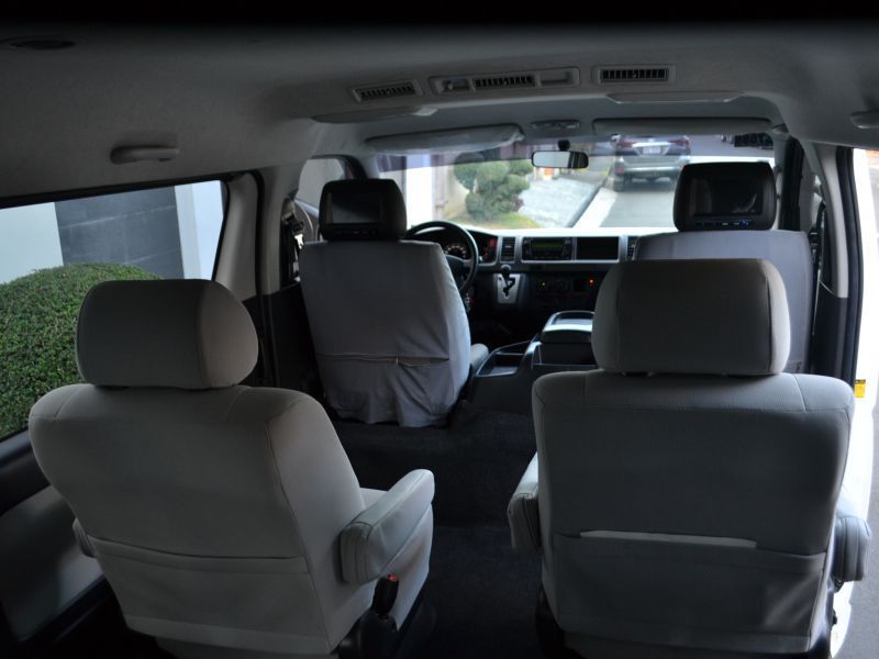 2012 Toyota Hiace Super Grandia for sale | 58 000 Km | Automatic ...