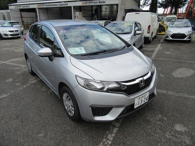 17 Honda Fit For Sale 45 163 Km Automatic Transmission Express Auto