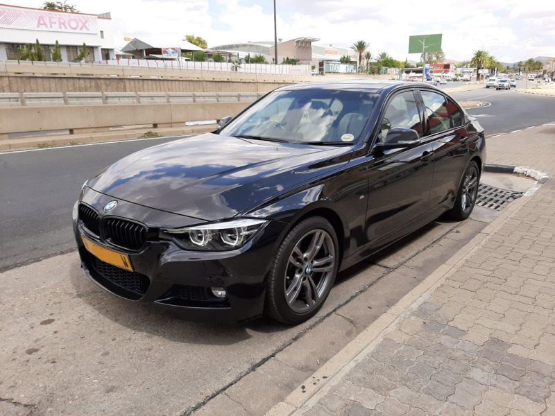 18 Bmw 3i Edition M Sport Shadow For Sale 18 000 Km Automatic Transmission Amh Mitsubishi