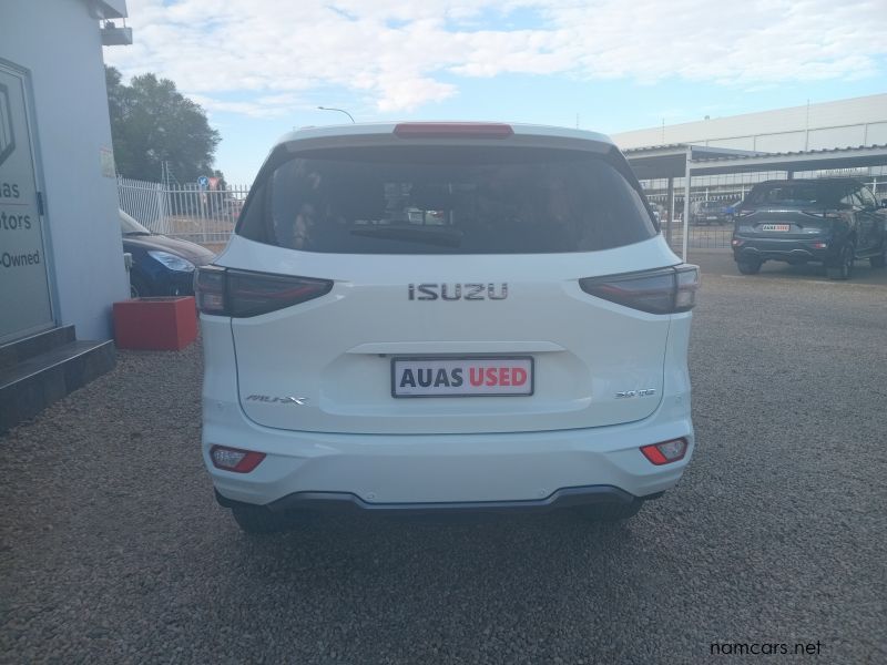 2023 Isuzu MU-X 3.0 LS 4x4 AUTO photo