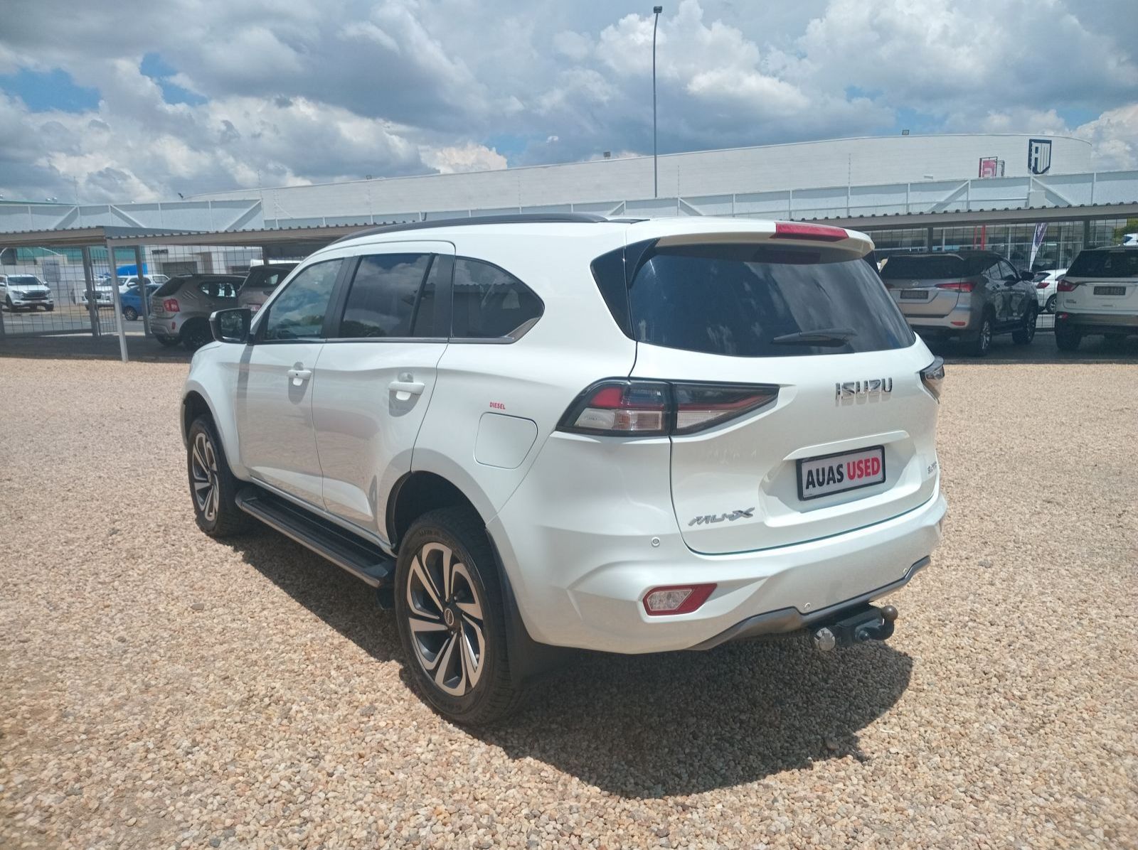 2022 Isuzu MU-X 3.0 Onyx 4x4 AT pictures