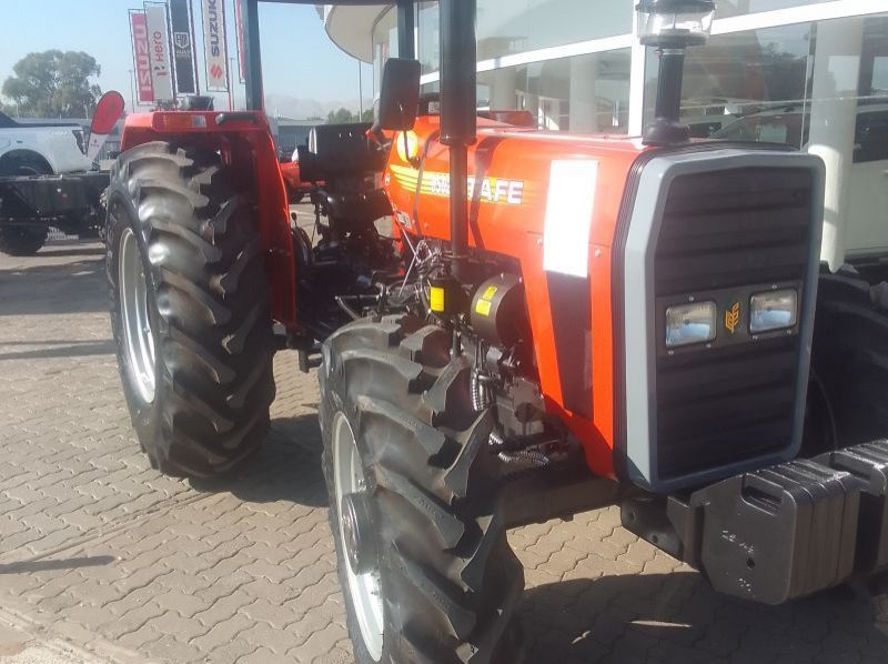 Used Tafe 8502 4WD HS OIB  for sale in Windhoek, Namibia