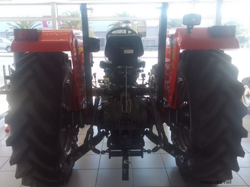 2025 Tafe 7502 DI 4WD pictures