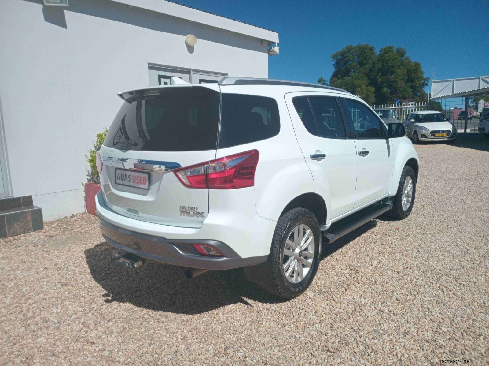 2018 Isuzu MU-X 3.0 4x2 Auto pictures