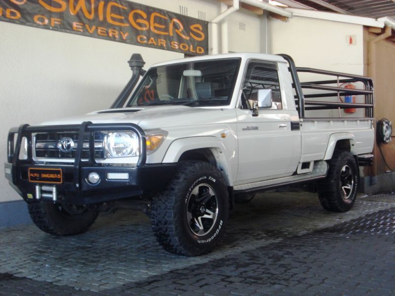 2015 Toyota Land Cruiser Lx V8 For Sale 