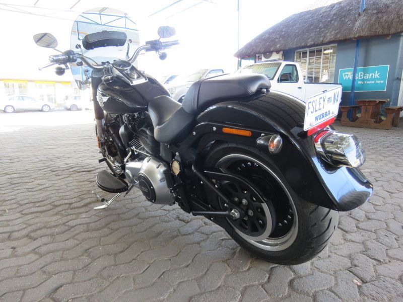 Harley clearance fatboy olx