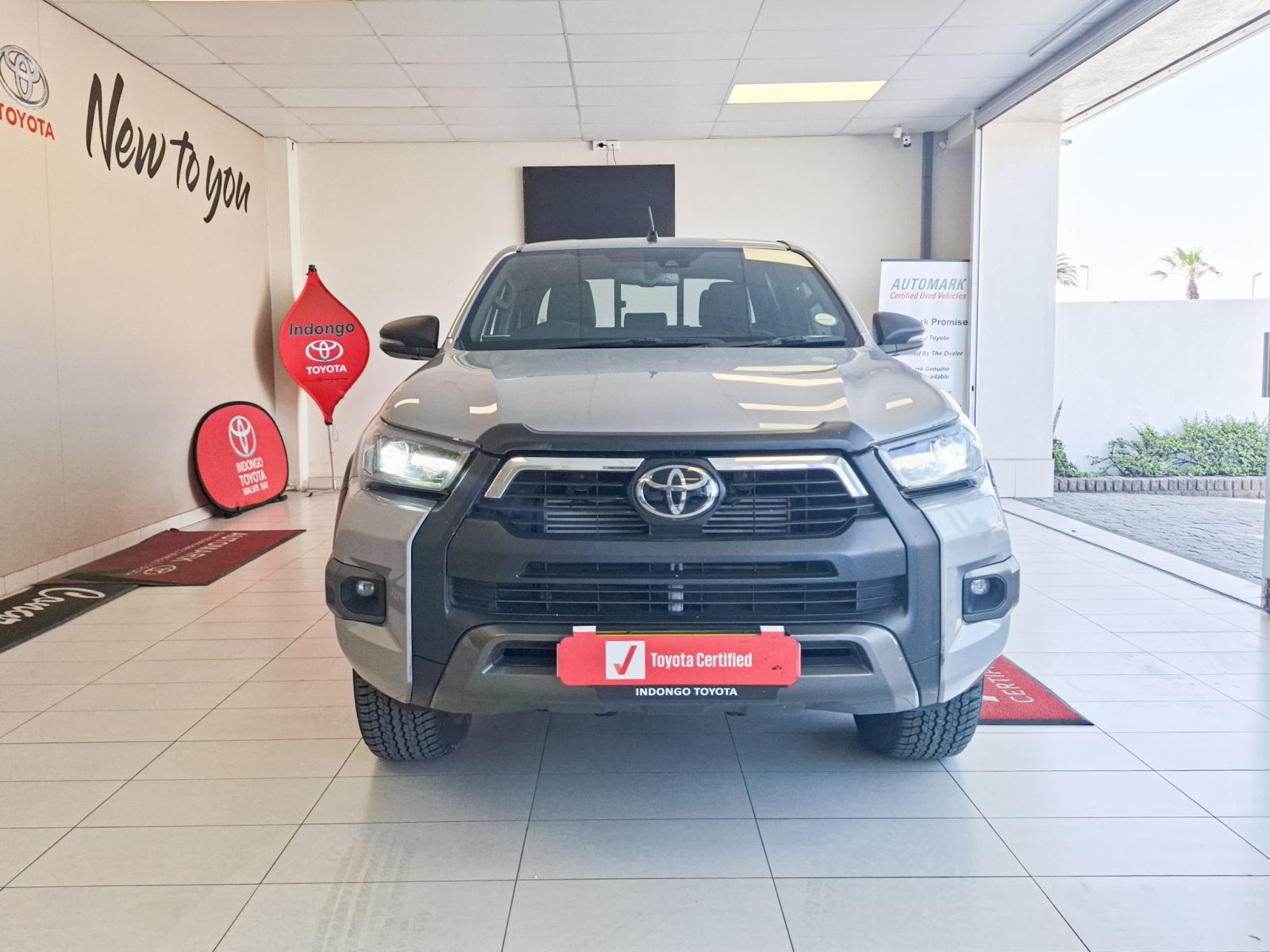 2024 Toyota Hilux 2.8 LGD RS 48V MH 4x4 AT photo
