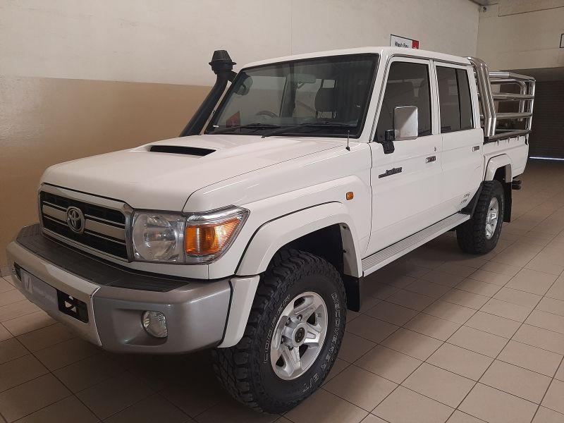 2016 Toyota Land Cruiser for sale | 126 800 Km | Manual transmission ...