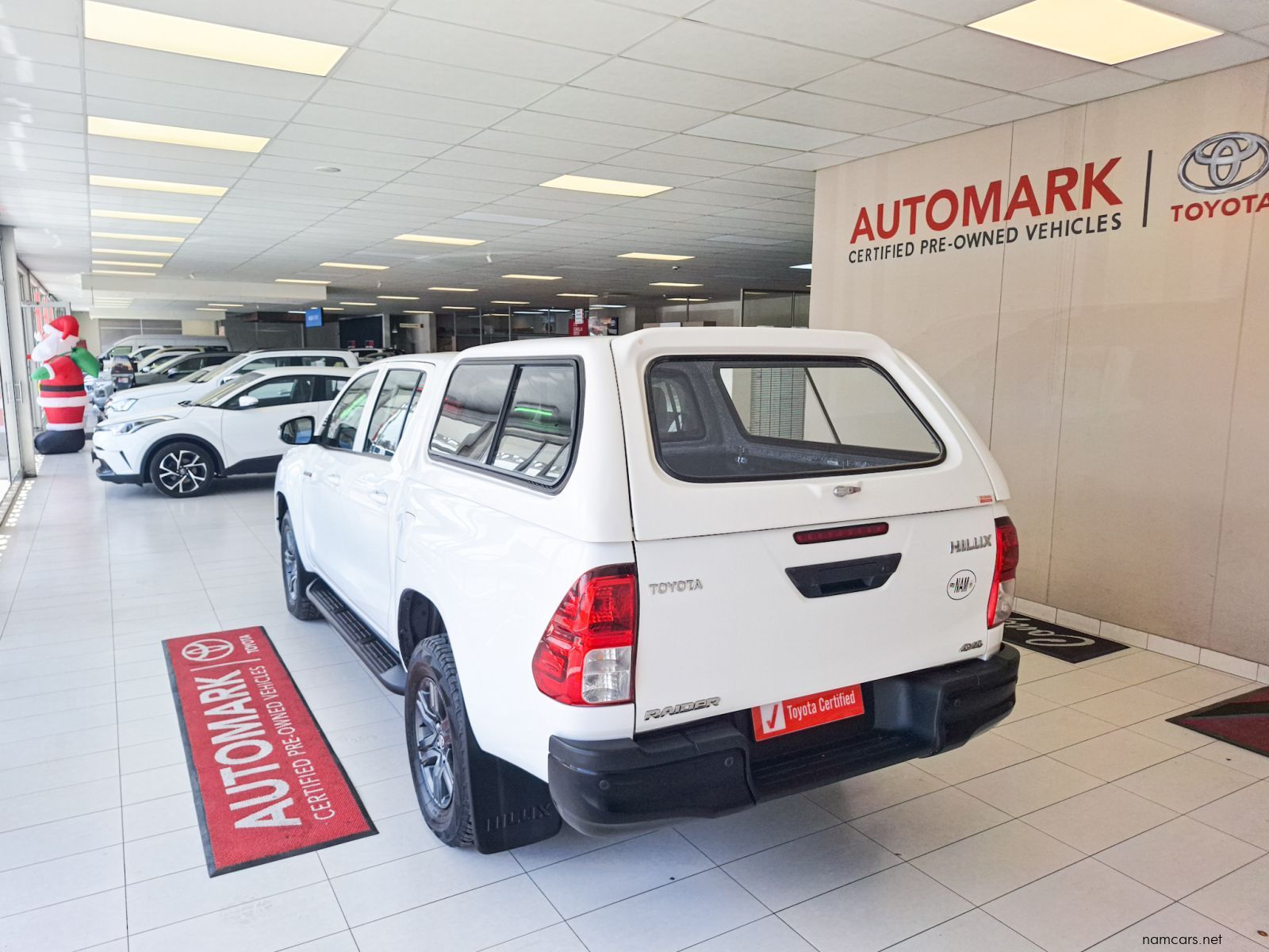 2024 Toyota Hilux Raider 2.4 Gd-6 4x4 AT photo