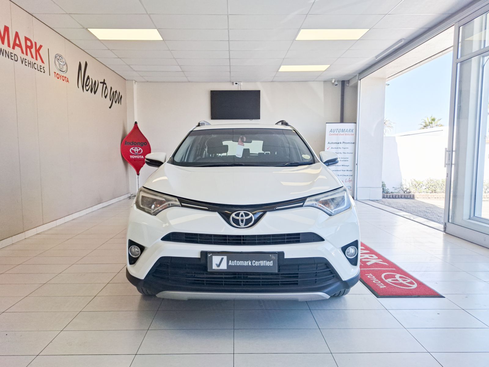 2017 Toyota Rav4 2.2D GX AWD MT photo