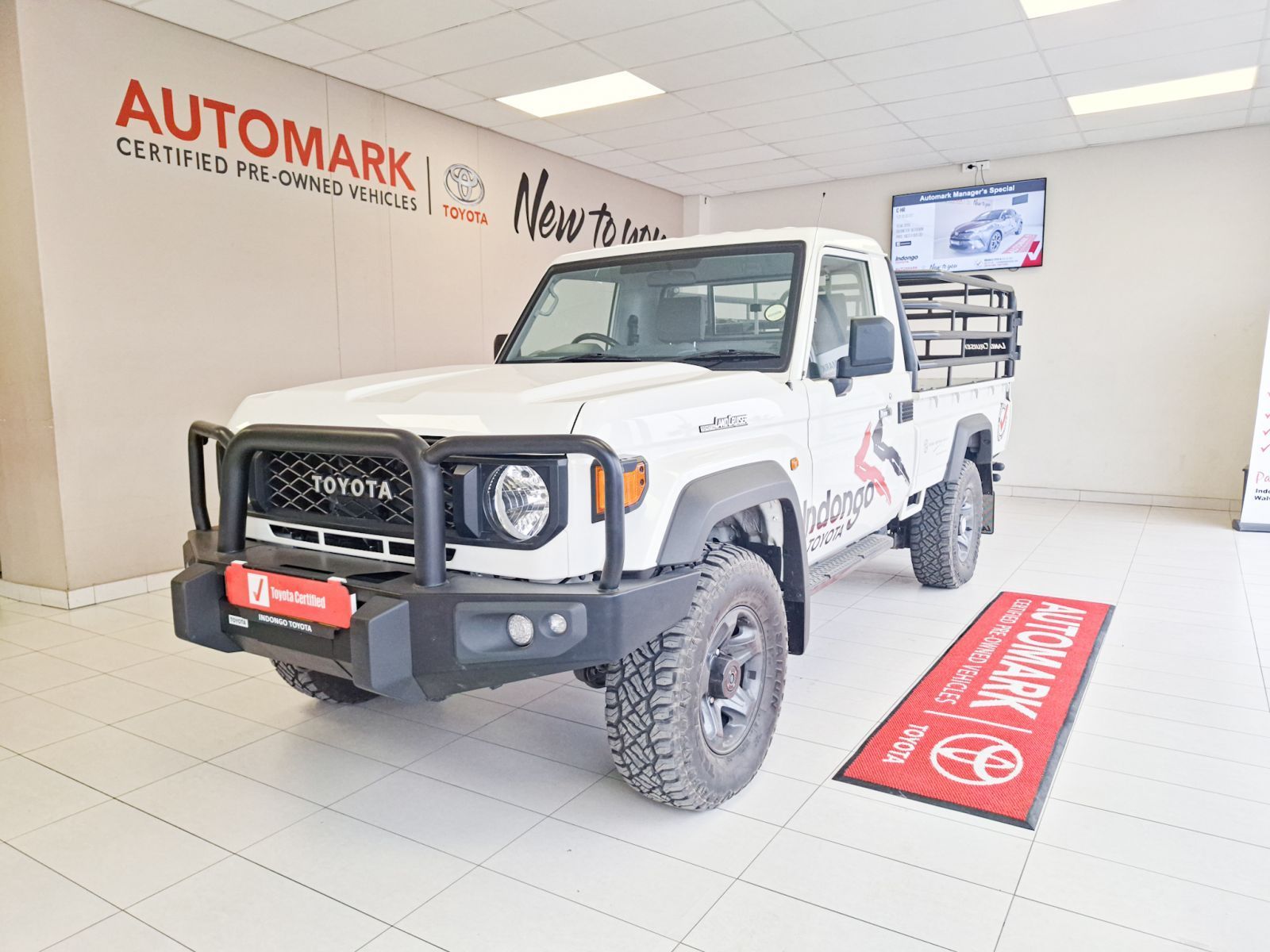Toyota LC79 2.8 GD-6 MT 4x4 in Namibia