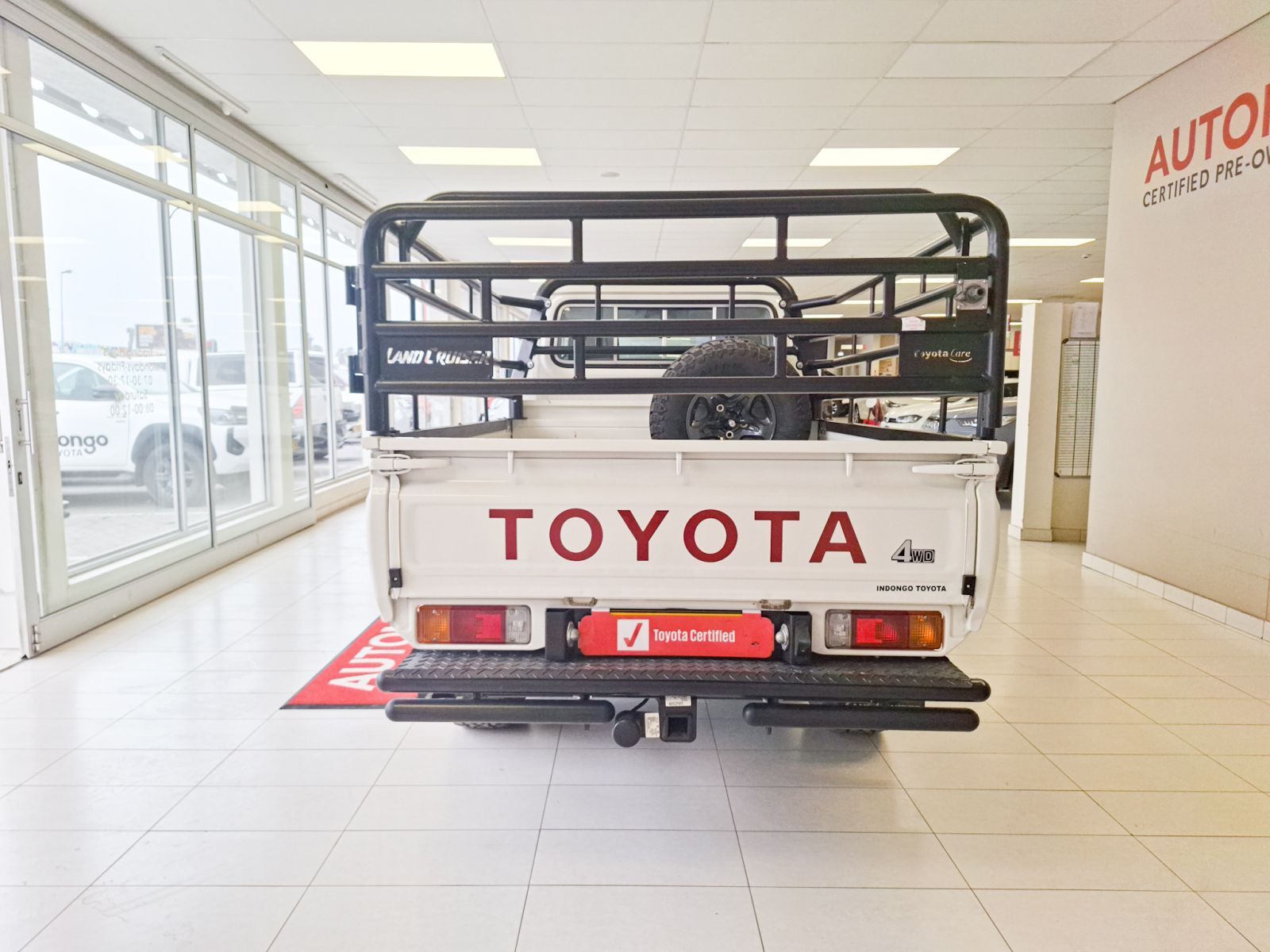 2025 Toyota LC79 2.8 GD-6 MT 4x4 photo