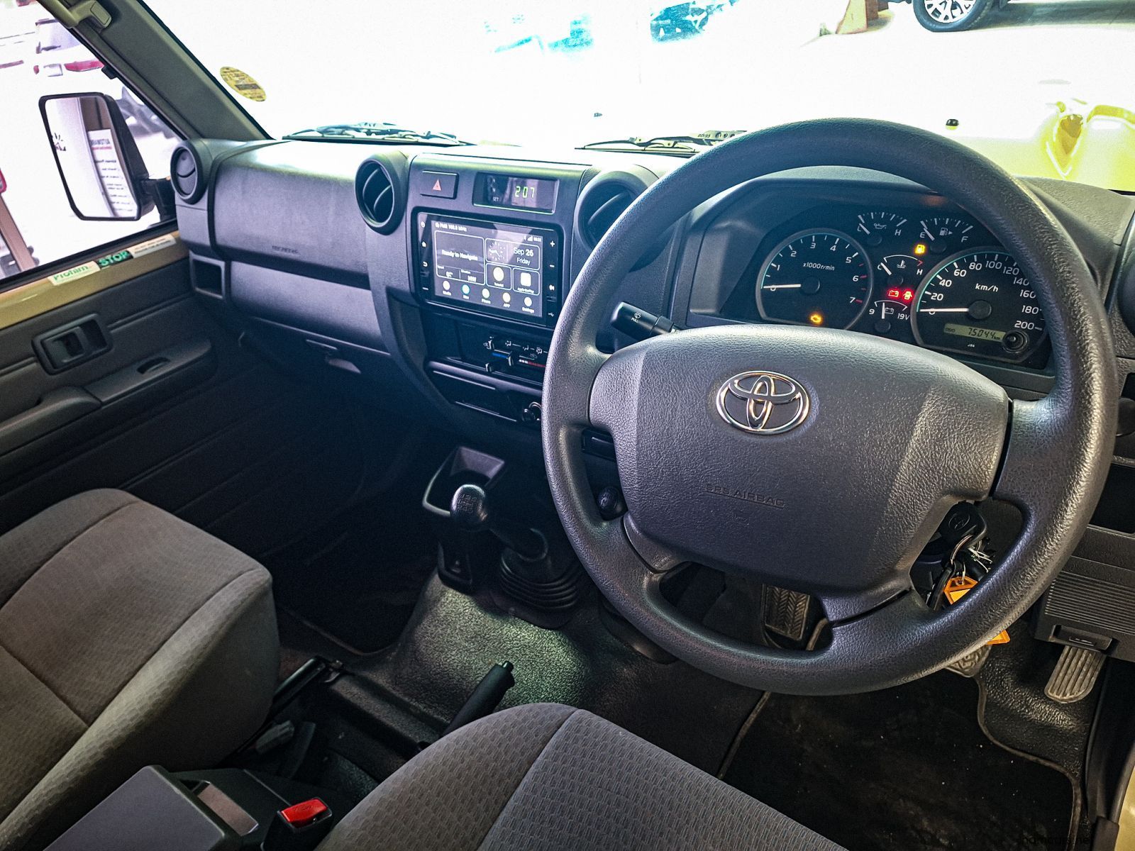 2022 Toyota LC79 4.0 Petrol V6 MT 4x4 photo