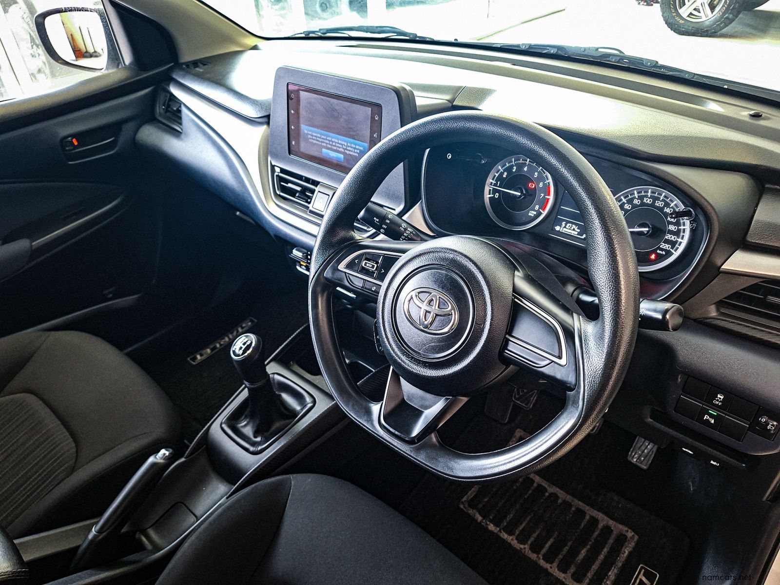 2023 Toyota Starlet 1.5 Xi MT photo