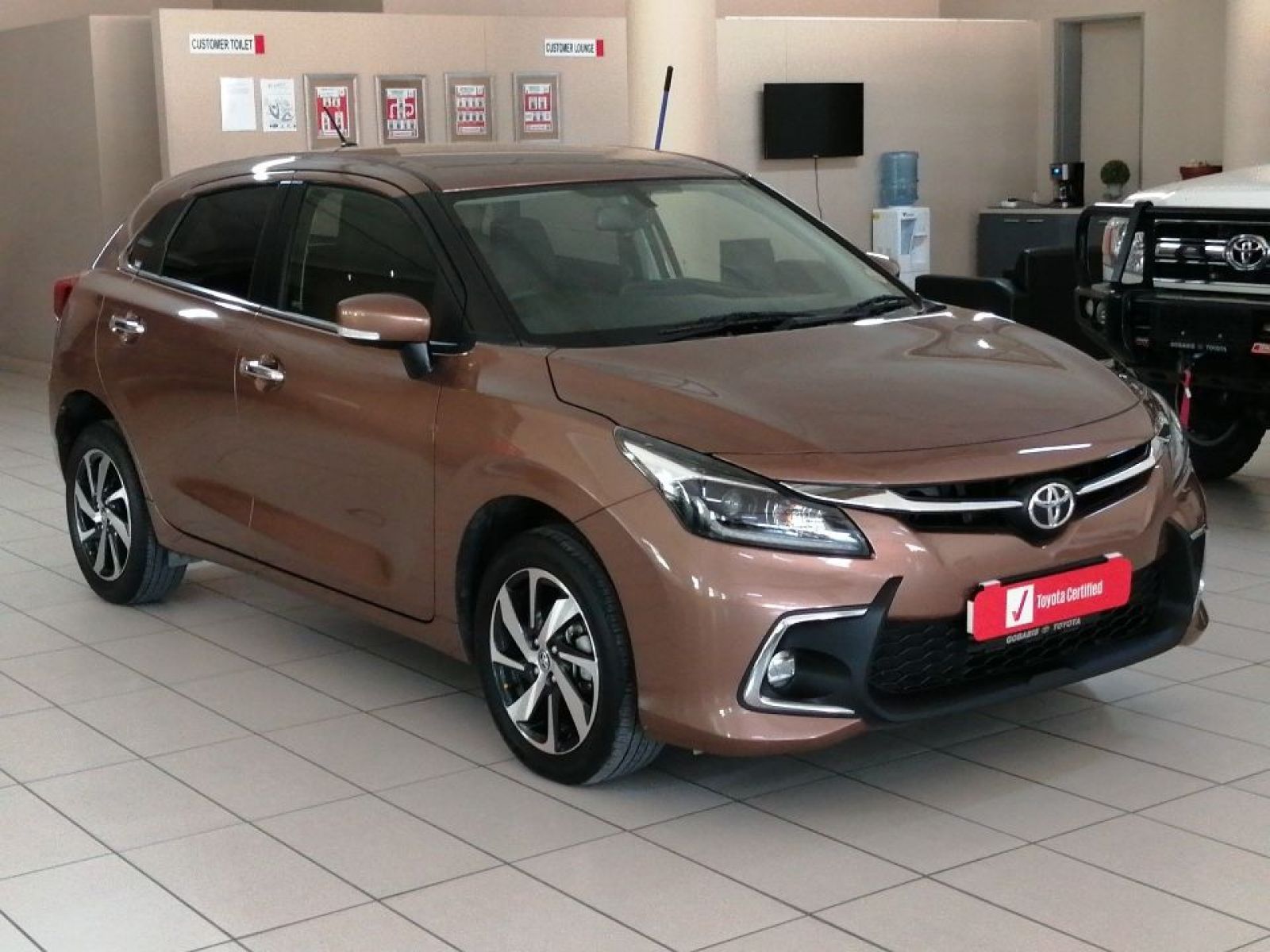 Toyota Starlet 1.5 XR MT in Namibia