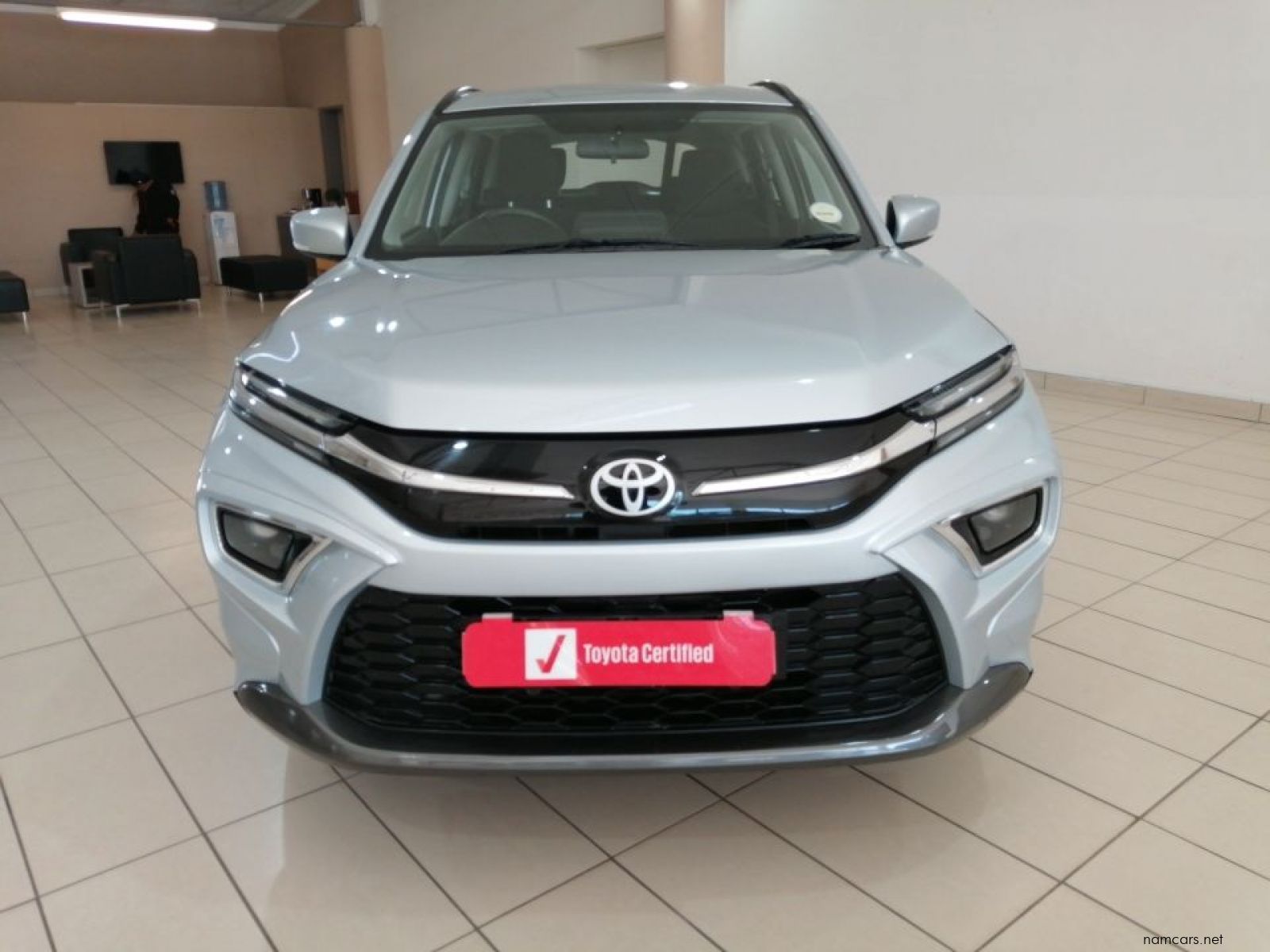 2024 Toyota Urban Cruiser  XR A/T photo