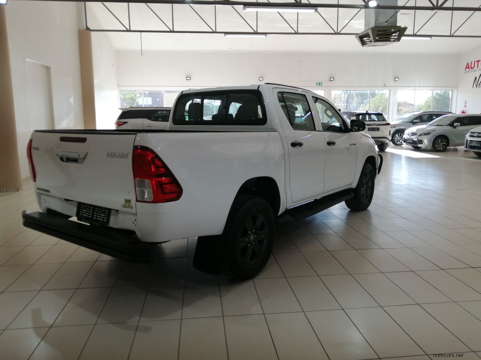 2023 Toyota Hilux 2.4 D/C 4x4 AT photo