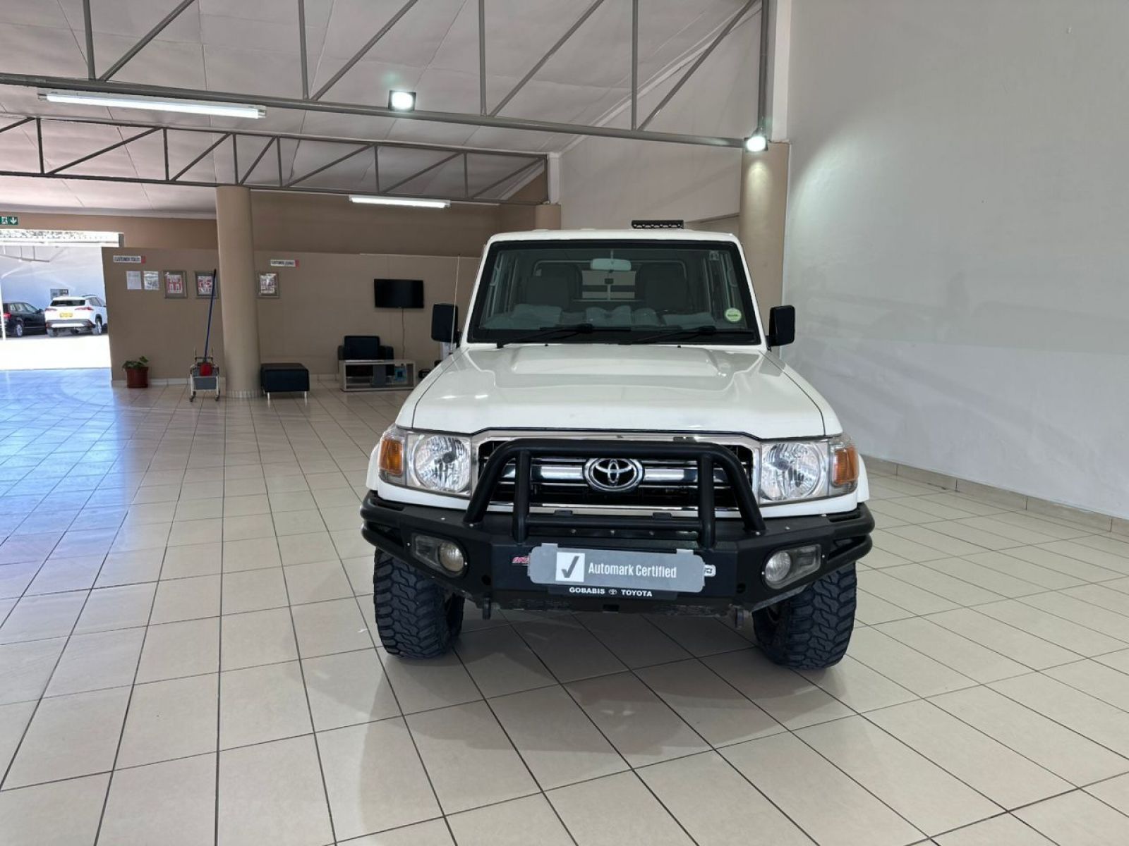 2022 Toyota Land Cruiser 4.0 V6 D/C photo