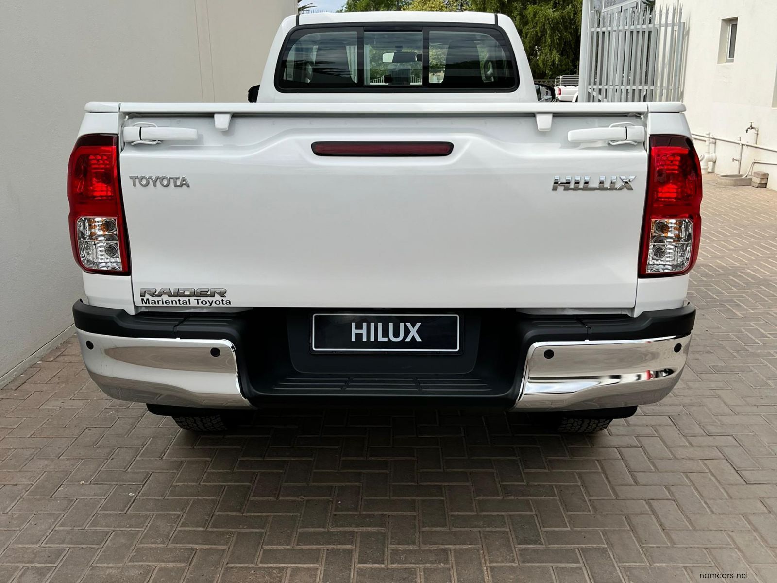 2026 Toyota Hilux SC 2.4GD6 4X2 Raider MT photo