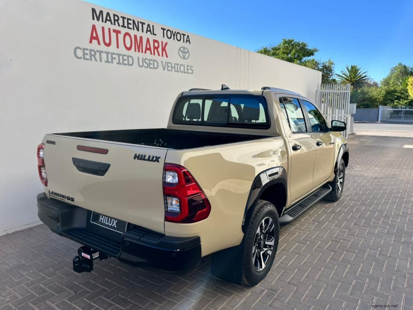 2025 Toyota Toyota Hilux Double Cab 2.8GD6 4x2 Legend 55 AT photo