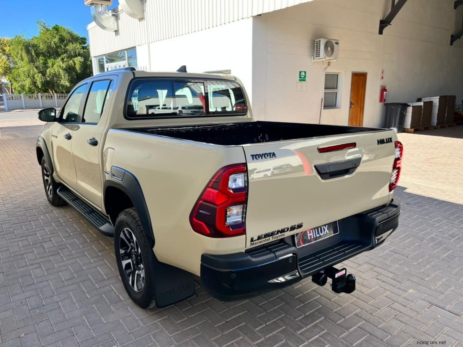2025 Toyota Toyota Hilux Double Cab 2.8GD6 4x2 Legend 55 AT photo