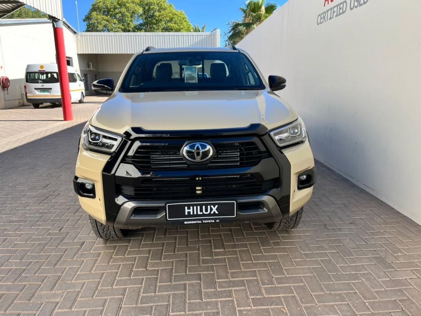 2026 Toyota Toyota Hilux Double Cab 2.8GD6 4x2 Legend 55 AT photo