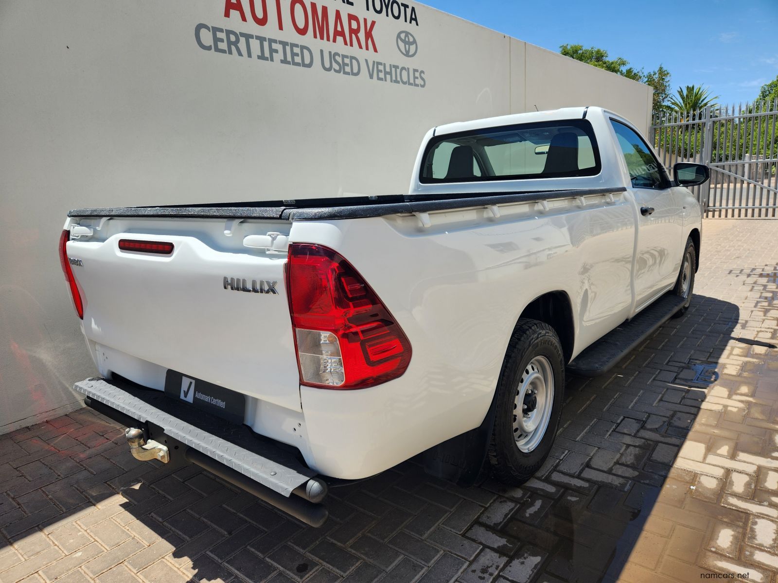 2020 Toyota Hilux SC 2.0VVTi S A/C 5MT photo