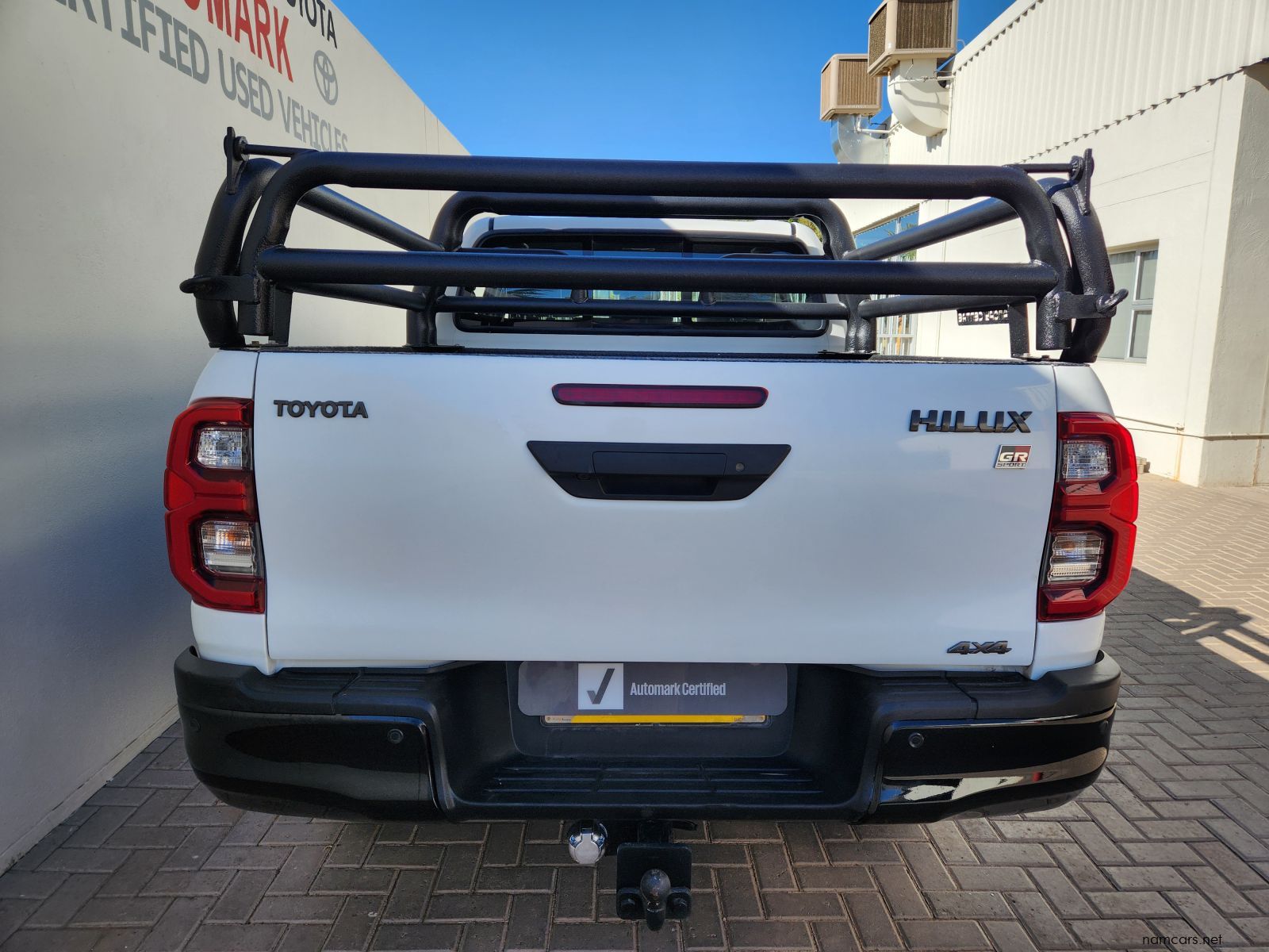 2023 Toyota Hilux DC 2.8GD6 4x4 GR-S AT photo