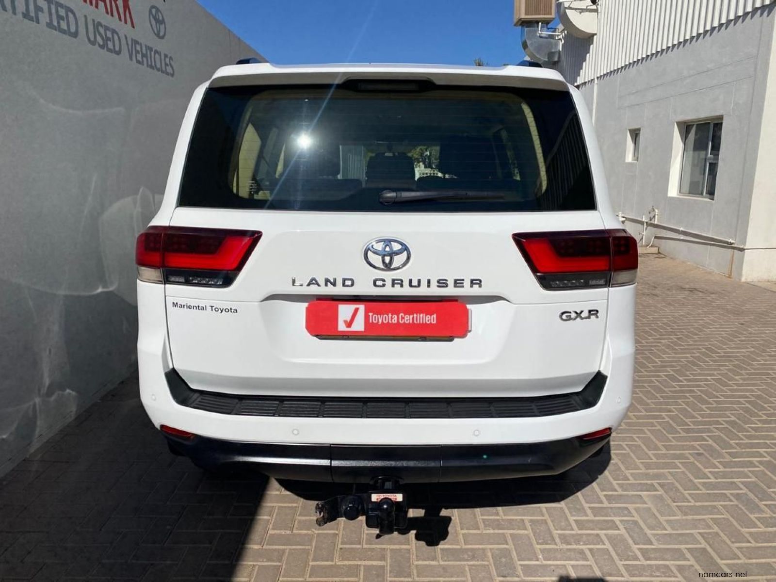 2022 Toyota Land Cruiser 300 3.3D V6 GX-R photo