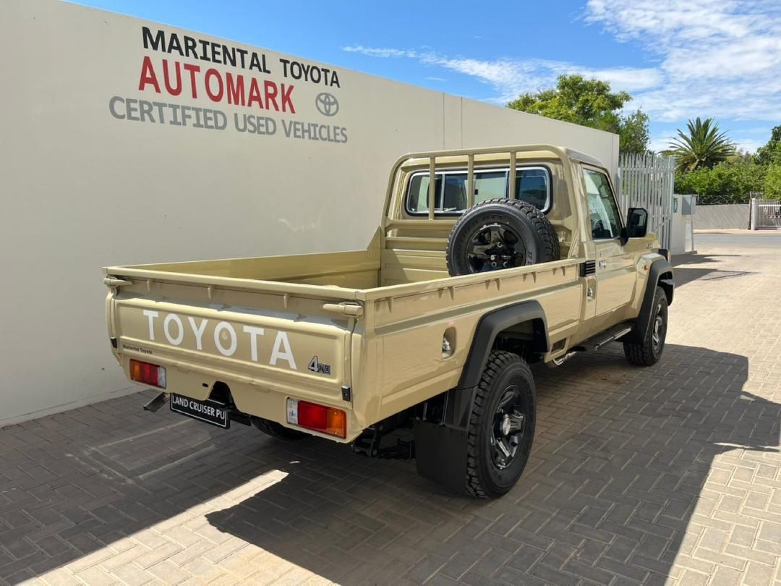 2026 Toyota Land Cruiser 4.2 S/C photo