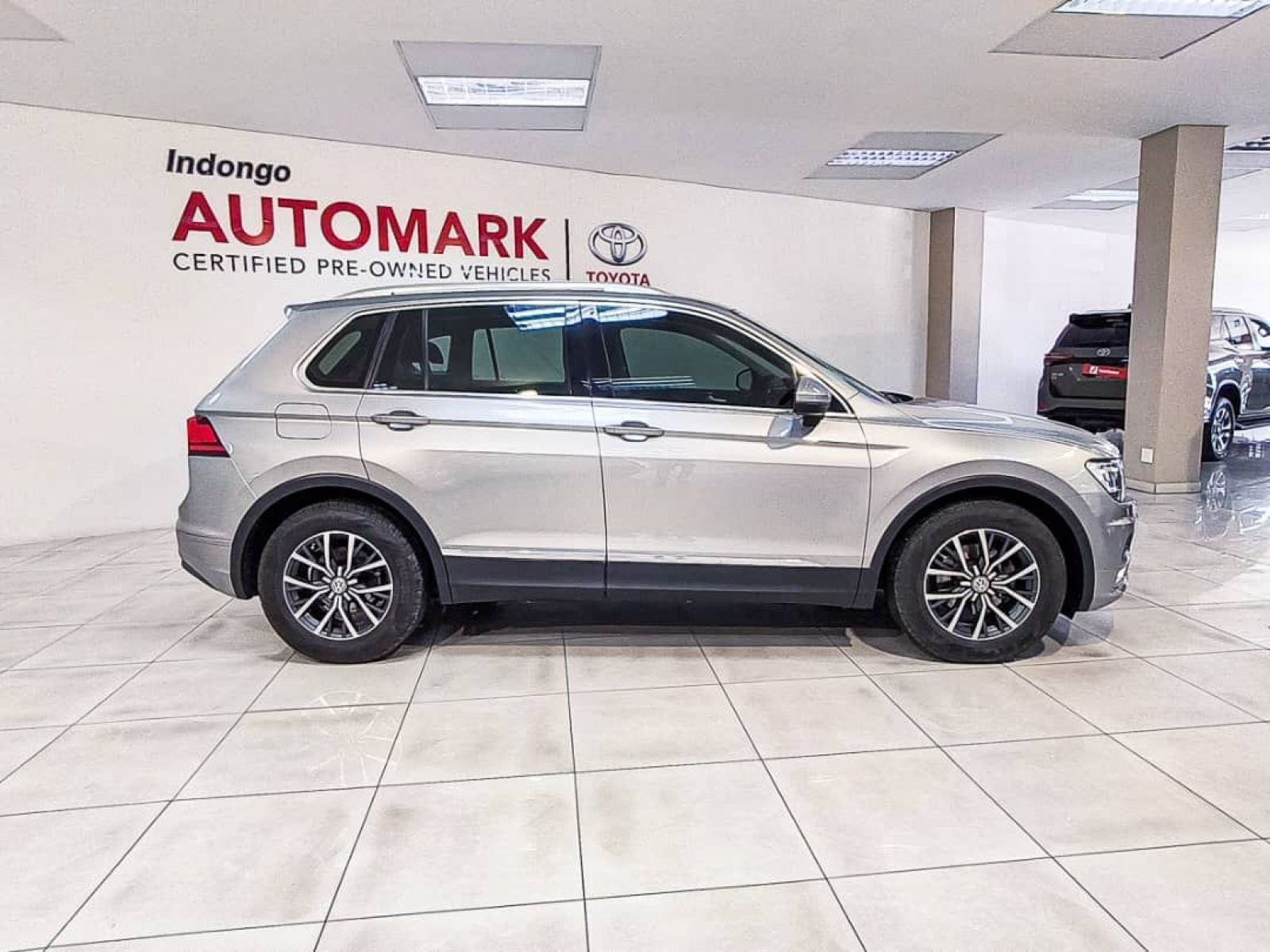 2017 Volkswagen Volkswagen Tiguan 2.0 Tdi Comfortline photo