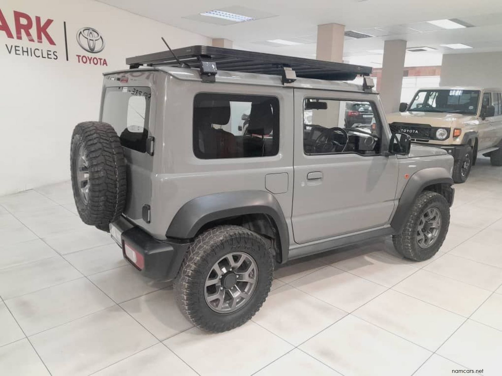 2019 Suzuki Jimny 1.5 Glx 4x4 MT photo