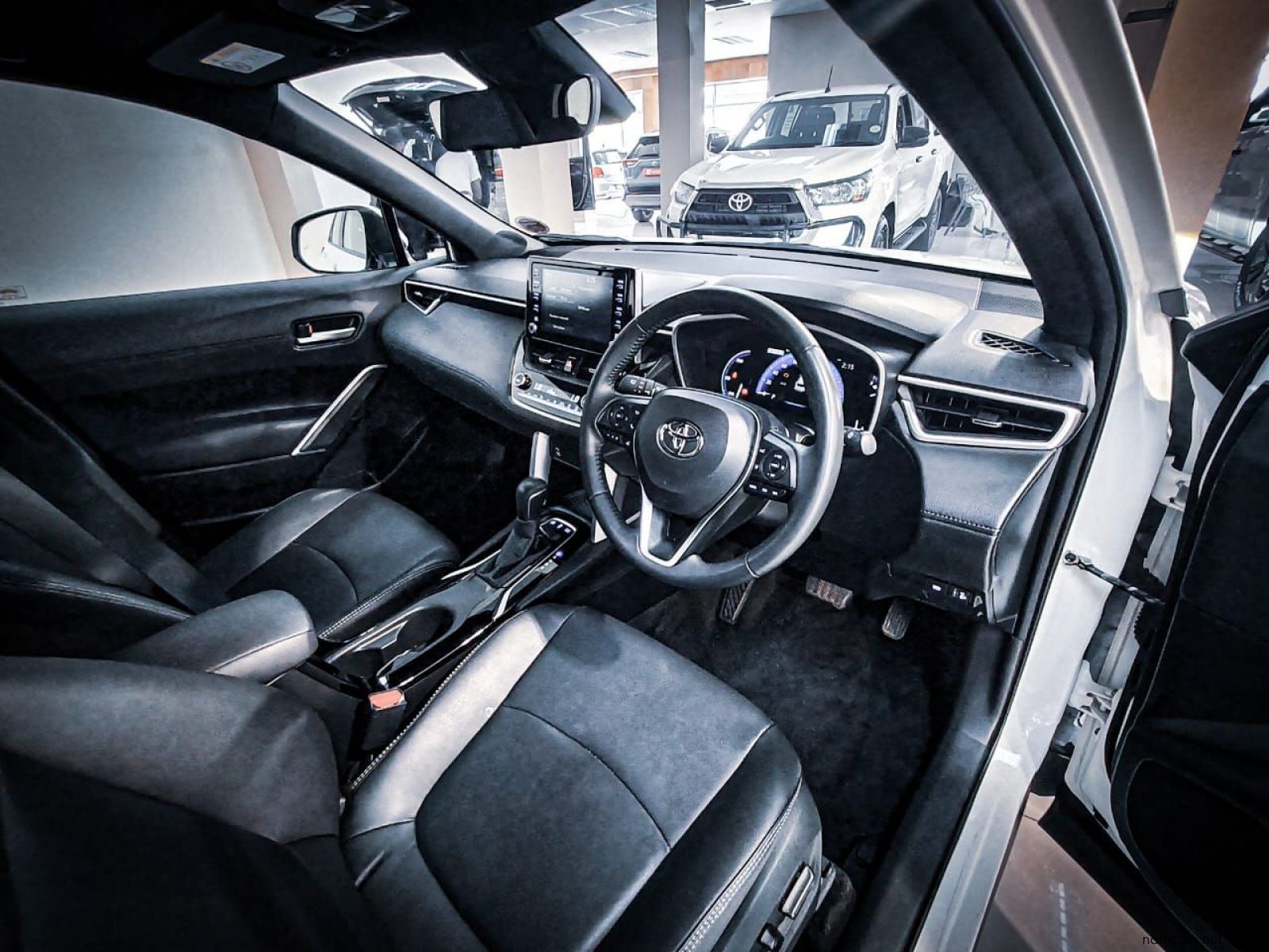 2023 Toyota Corolla Cross 1.8 Xr Hybrid photo