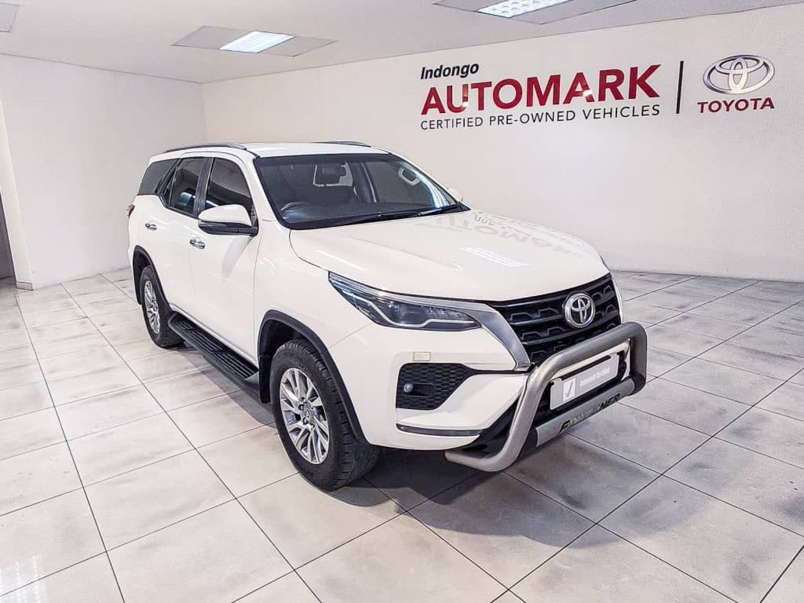2021 Toyota Fortuner 2.8gd-6 4x4 A/t photo