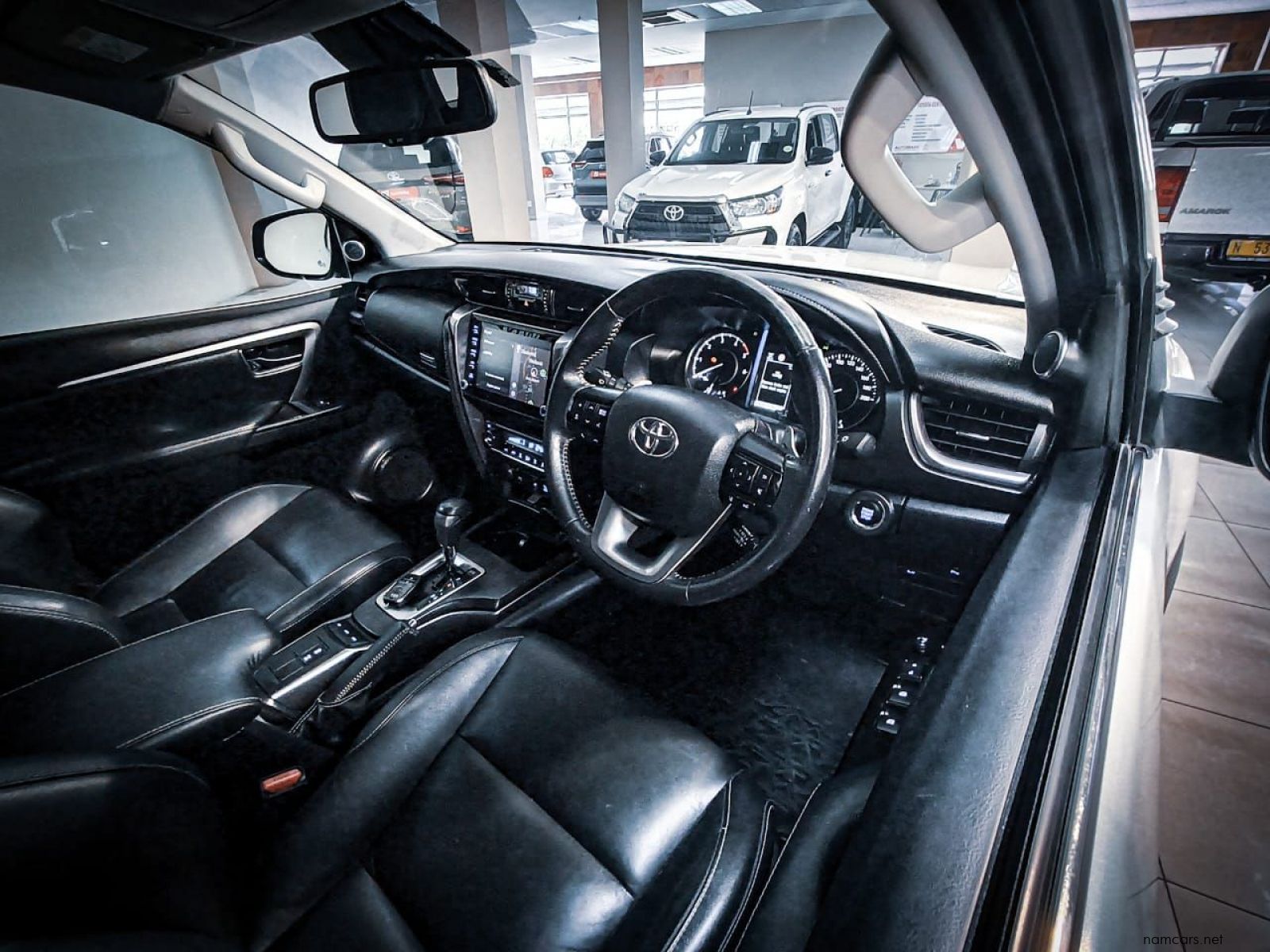 2021 Toyota Fortuner 2.8 Gd-6 4x4 Vx A/t photo