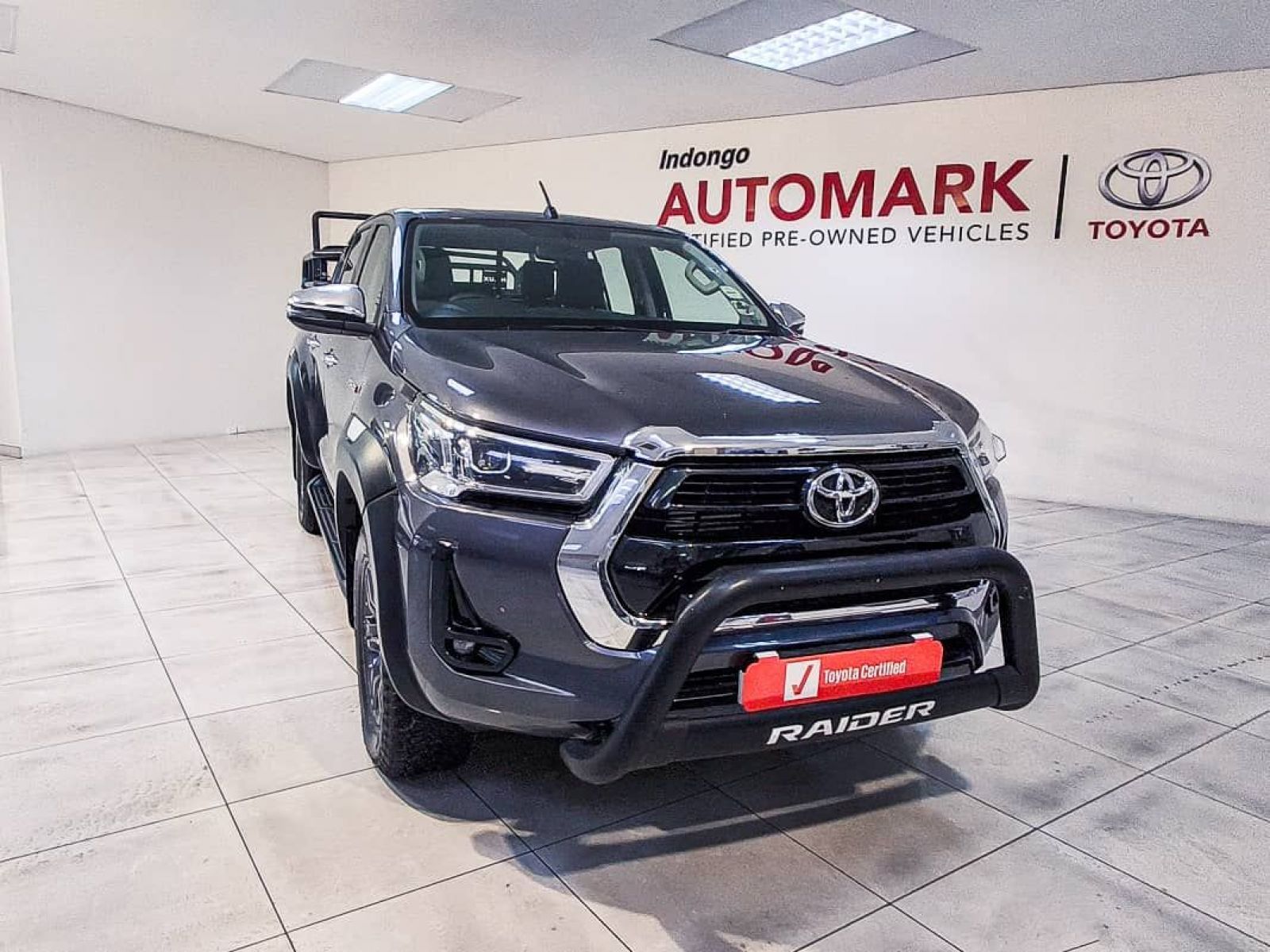 2023 Toyota Hilux 2.8 Gd-6 Raider 4x4 A/t P/u D/c photo