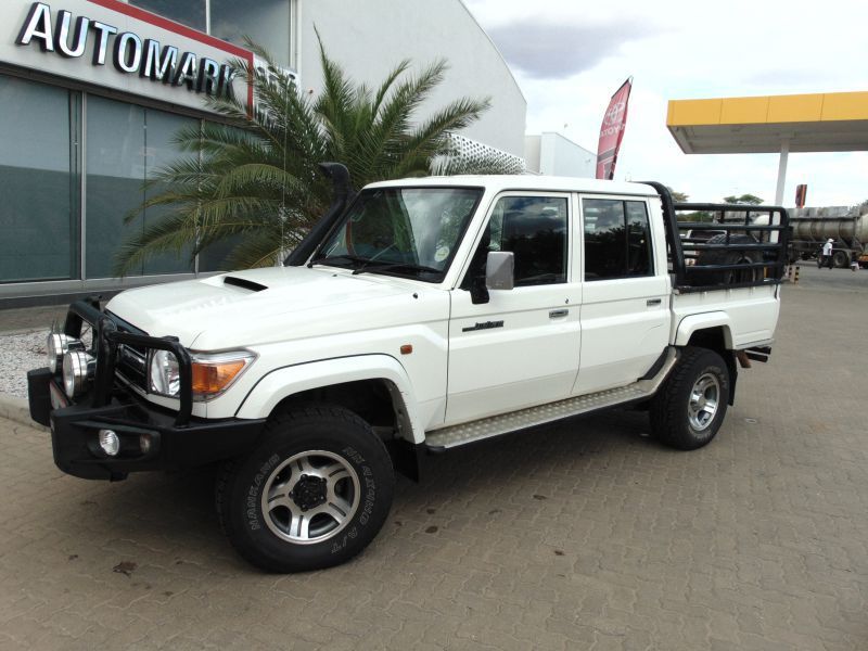 2015 Toyota LAND CRUISER 4.5D V8 DC for sale | 80 000 Km | Manual ...