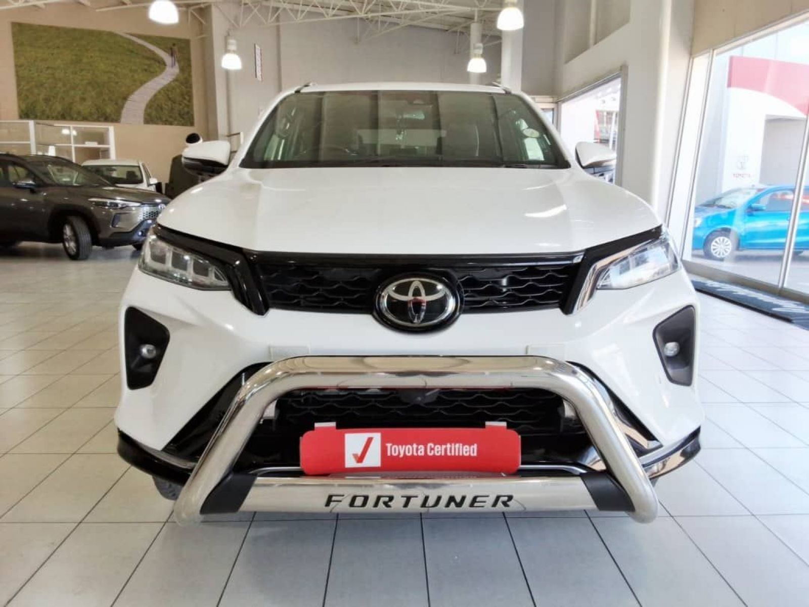 2023 Toyota Fortuner 2.8 GD6 VX 4x4 AT photo