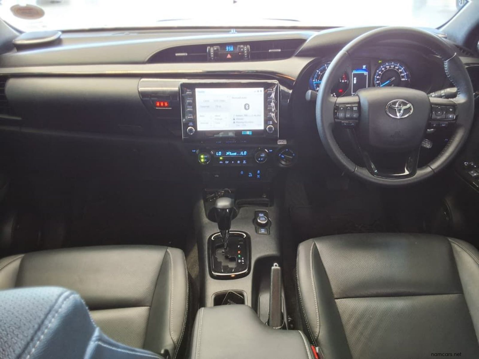 2025 Toyota HILUX 2.8GD-6 LEGEND RS 4X4 AT HEV (48V) photo