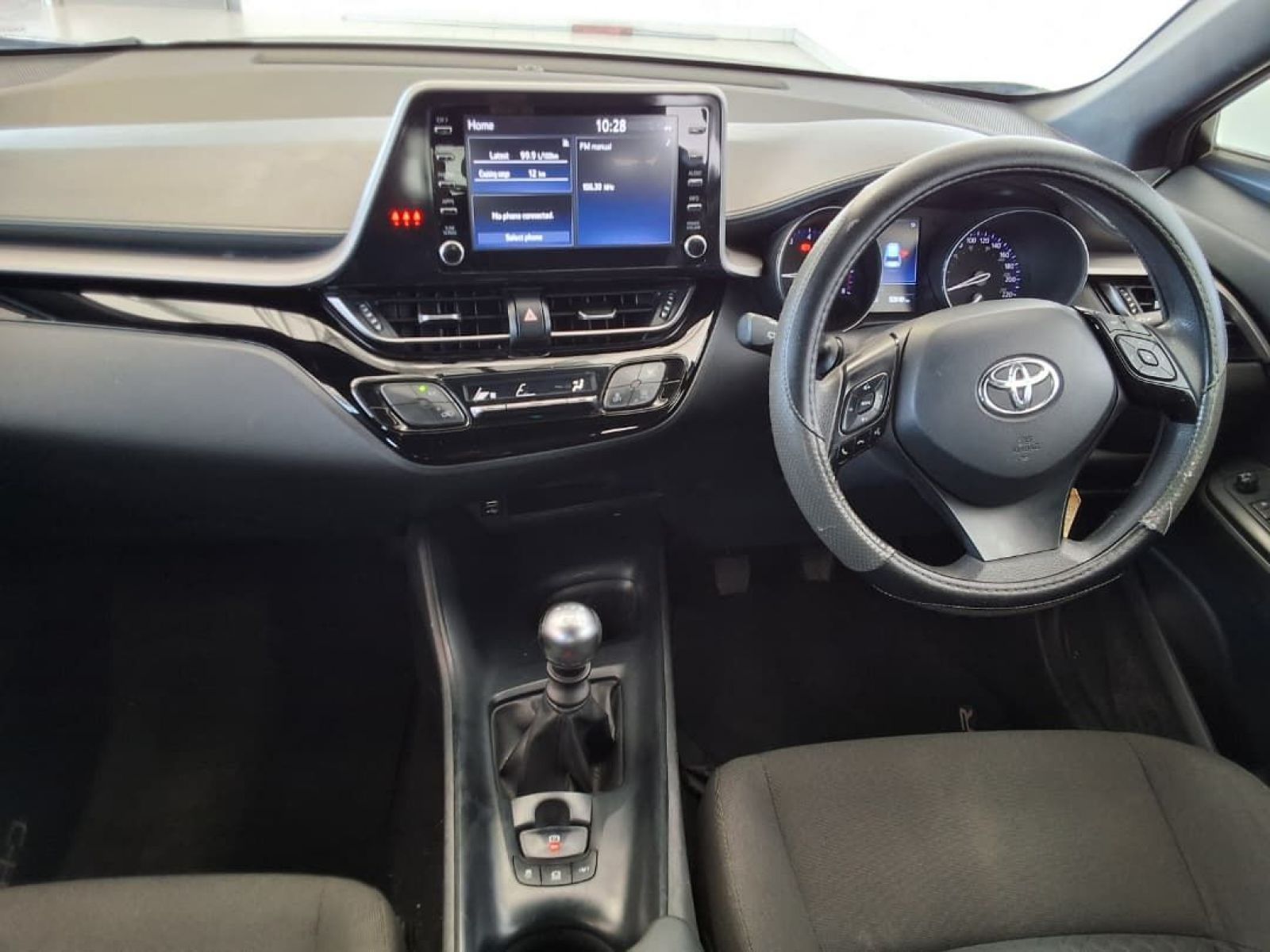 2021 Toyota C-HR 1.2T photo