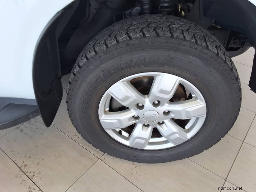 2019 Ford 2.2 FORD EVEREST XLS 4x4 photo