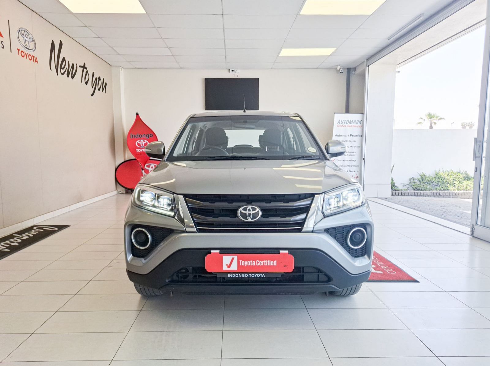 2022 Toyota Urban Cruiser 1.5 Xi pictures