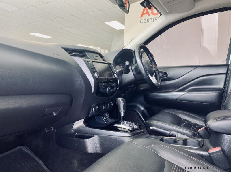 2022 Nissan Navara 2.5ddti Pro-4X 4x4 pictures