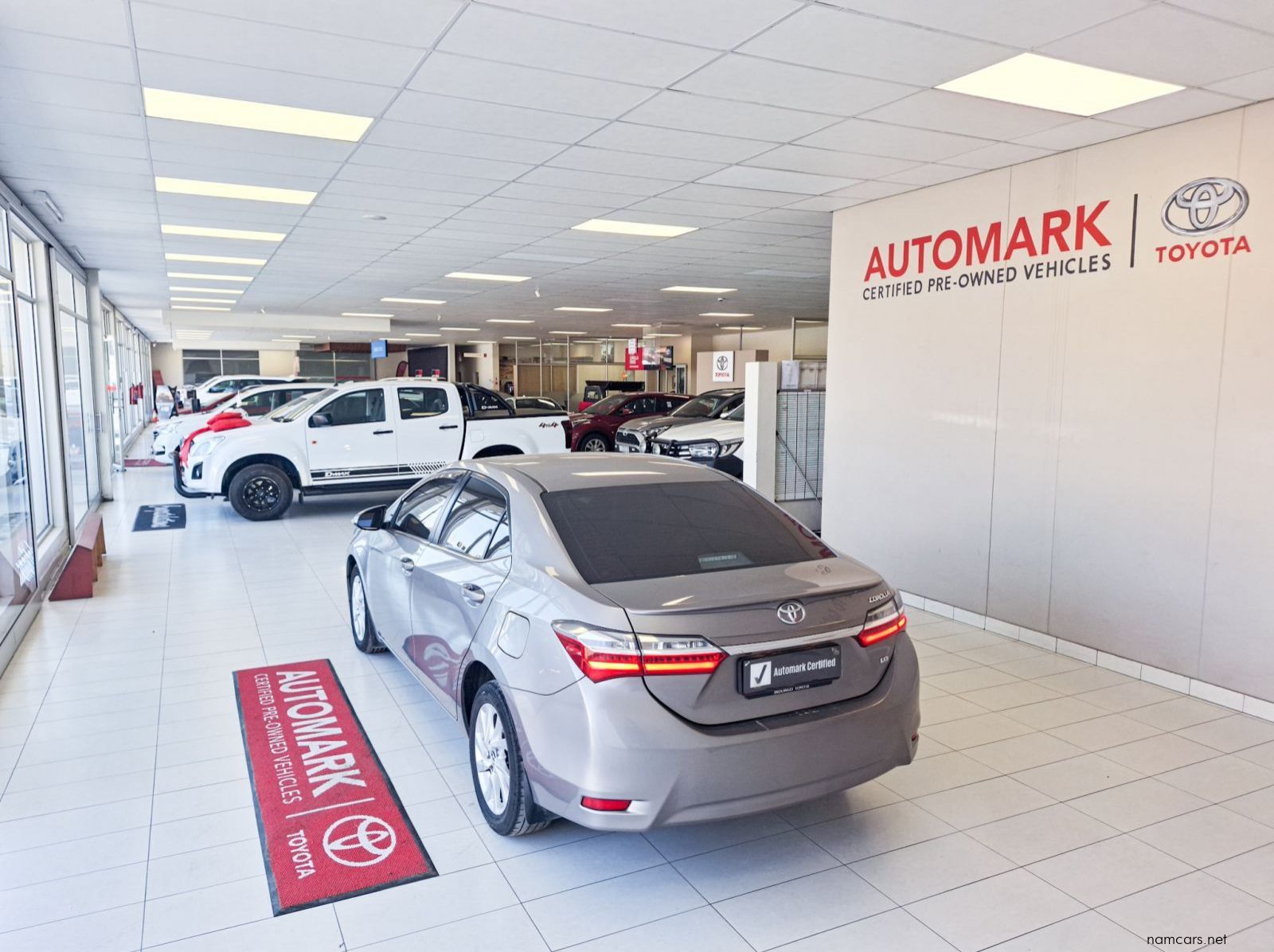 2019 Toyota Corolla 1.8 Exclusive MT pictures