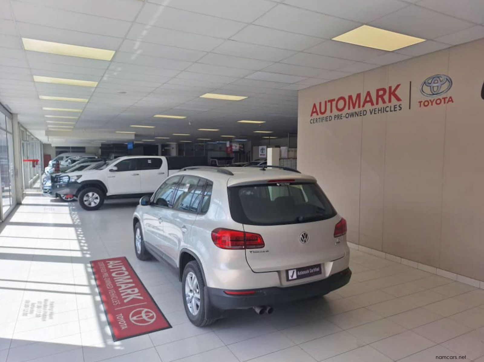 2015 Volkswagen Tiguan 2.0 TDi pictures