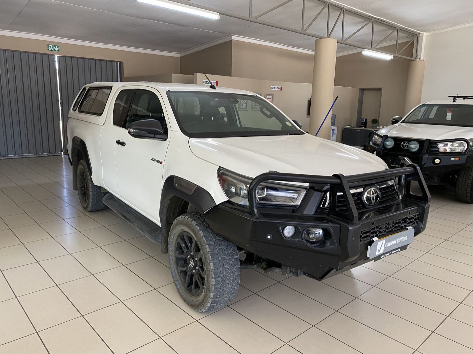 Used Toyota Hilux 2.8 4x4 E/C Legend AT  for sale in Windhoek, Walvis Bay, Okahandja, Gobabis, Mariental, Otjiwarongo, Ongwediva, Namibia