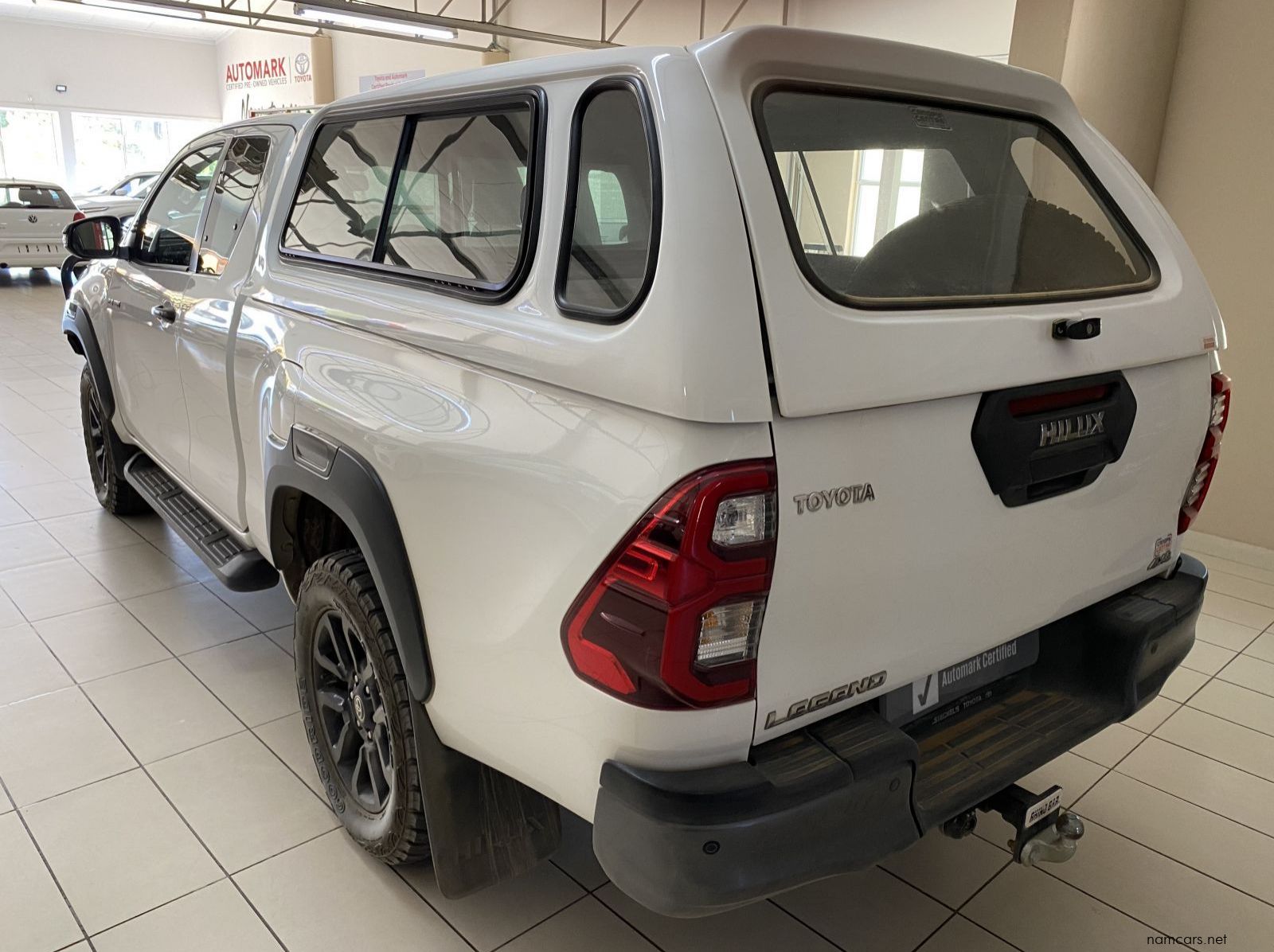 2023 Toyota Hilux 2.8 4x4 E/C Legend AT pictures
