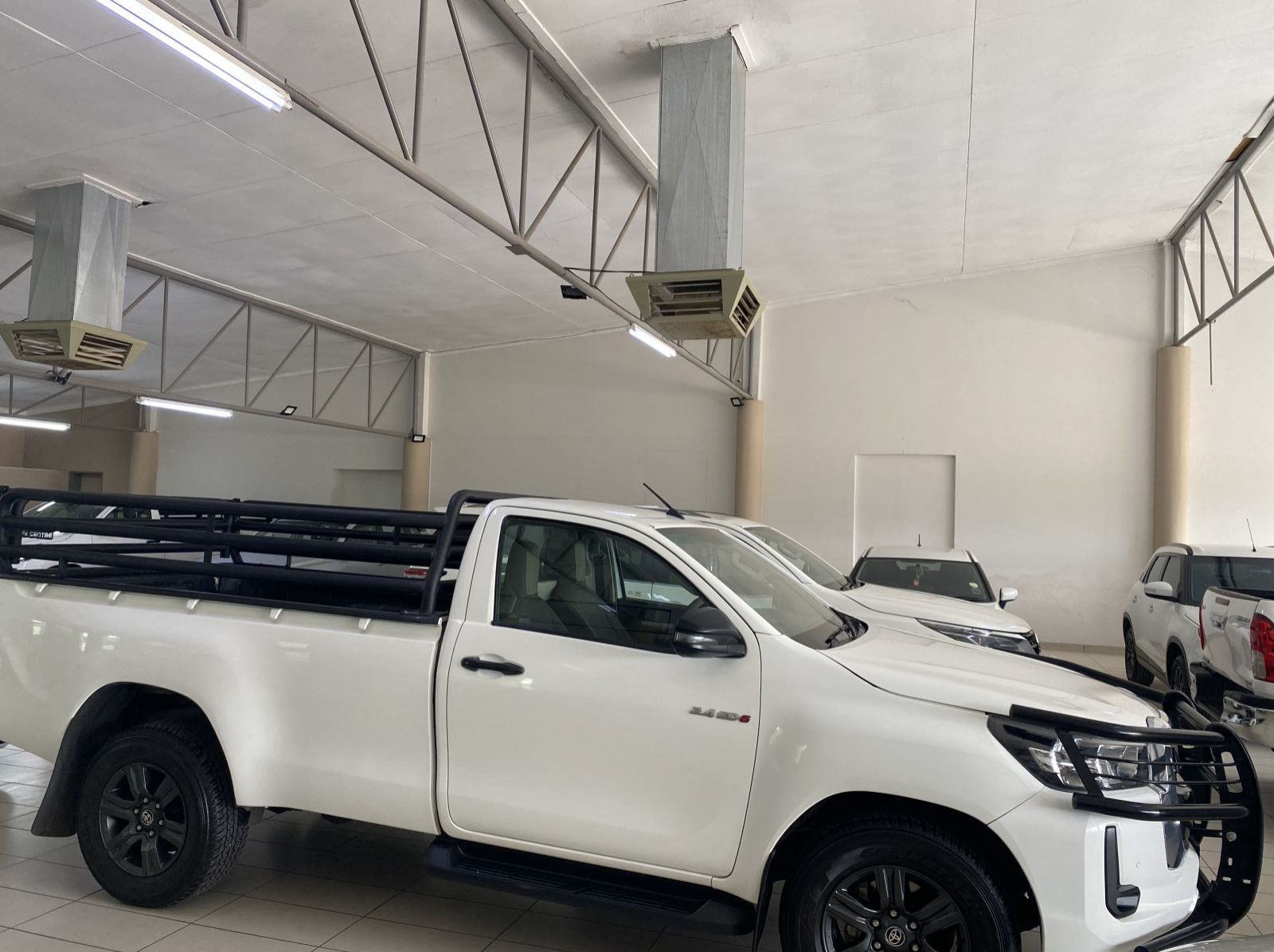 Used Toyota hilux  for sale in Windhoek, Walvis Bay, Okahandja, Gobabis, Mariental, Otjiwarongo, Ongwediva, Namibia