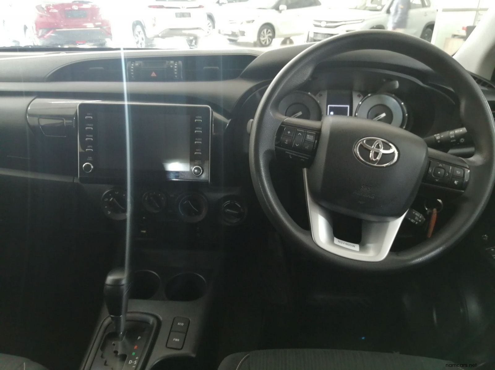 2023 Toyota Hilux 2.4 D/C 4x4 AT pictures